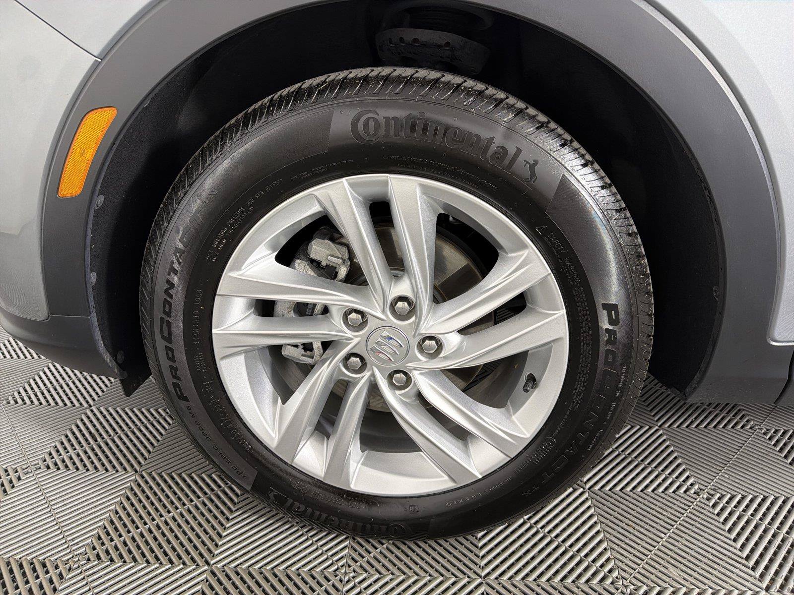 Certified 2025 Buick Envista Preferred w/ Convenience I Package FWD image 9