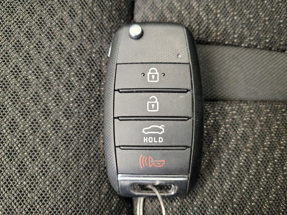 Used 2016 Kia Optima LX FWD image 32
