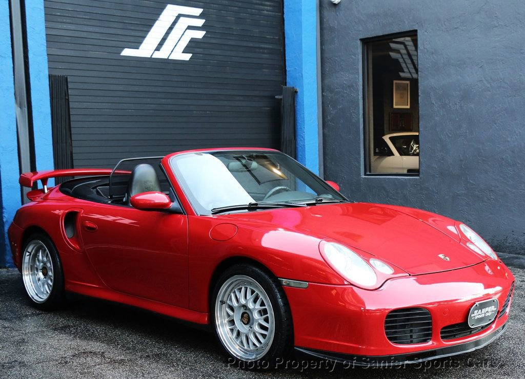 Used 2004 Porsche 911 Turbo image 3