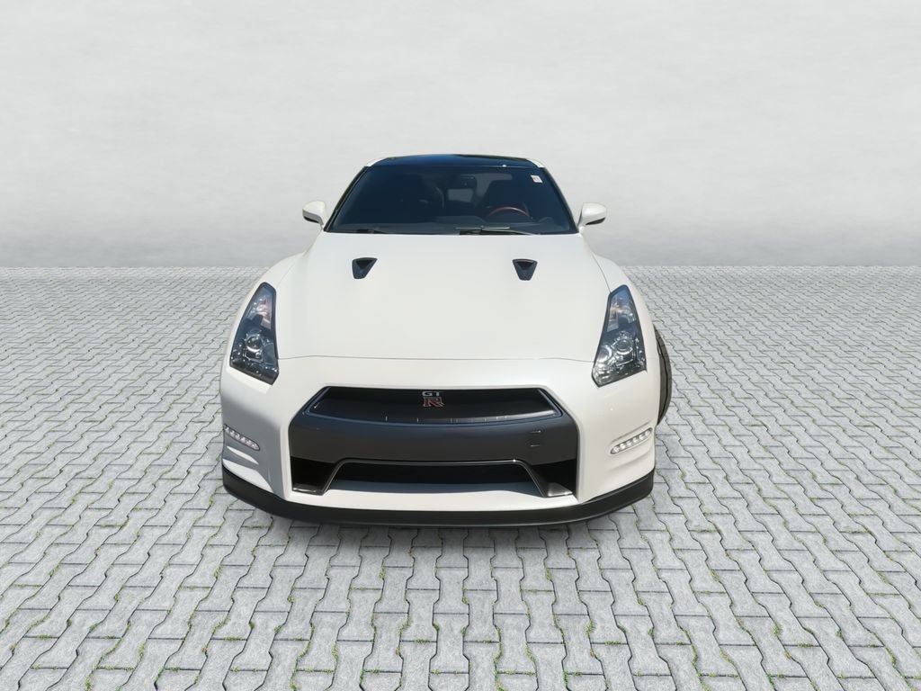 Used 2014 Nissan GT-R Black Edition AWD/4WD video 3