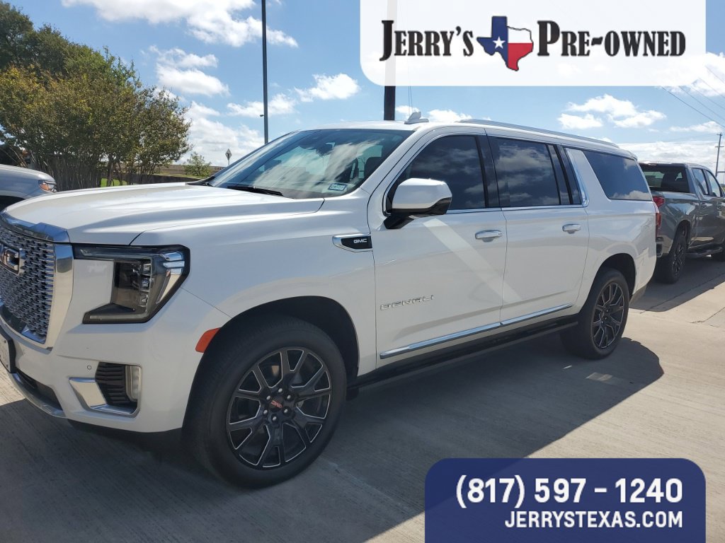 Used 2024 GMC Yukon XL Denali AWD/4WD image 1