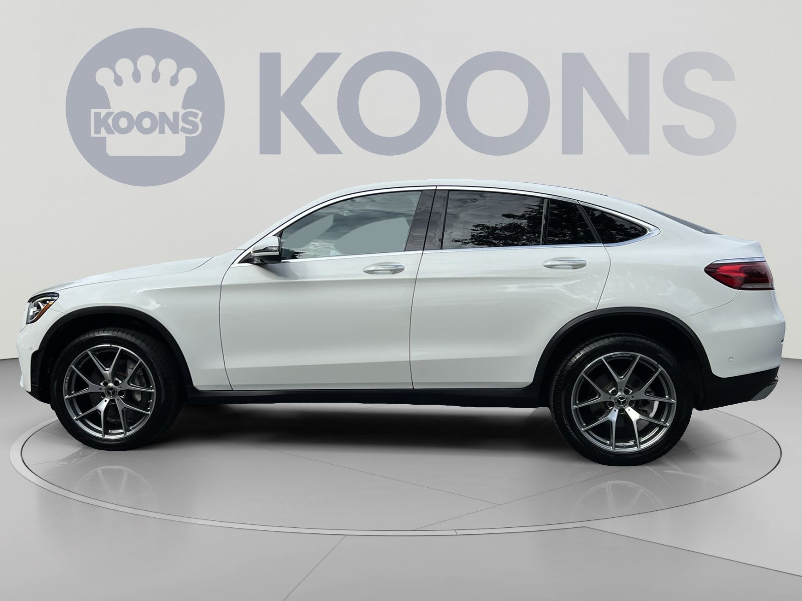 Used 2023 Mercedes-Benz GLC 300 4MATIC Coupe image 7