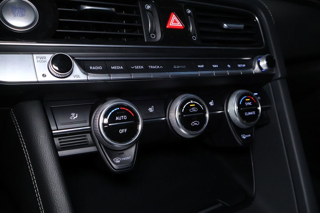 Used 2020 Genesis G70 2.0T w/ Elite Package image 36