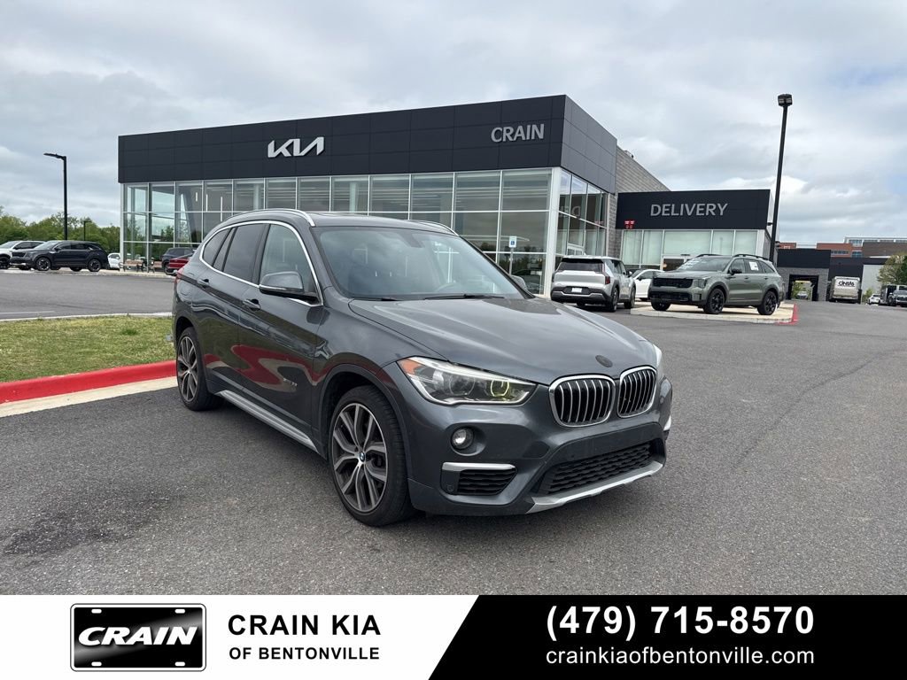 Used 2017 BMW X1 sDrive28i FWD image 1