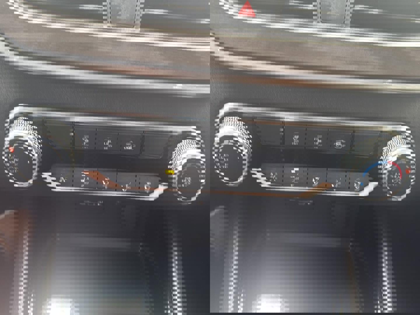 Used 2024 Nissan Altima 2.5 SV image 18