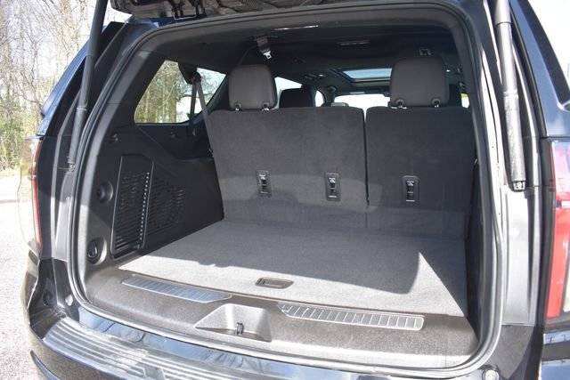 Certified 2023 Chevrolet Suburban Z71 w/ Z71 Off-Road Package AWD/4WD image 23