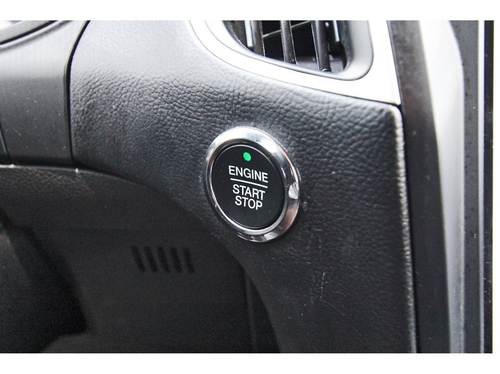 Used 2024 Ford Edge SEL AWD/4WD image 21