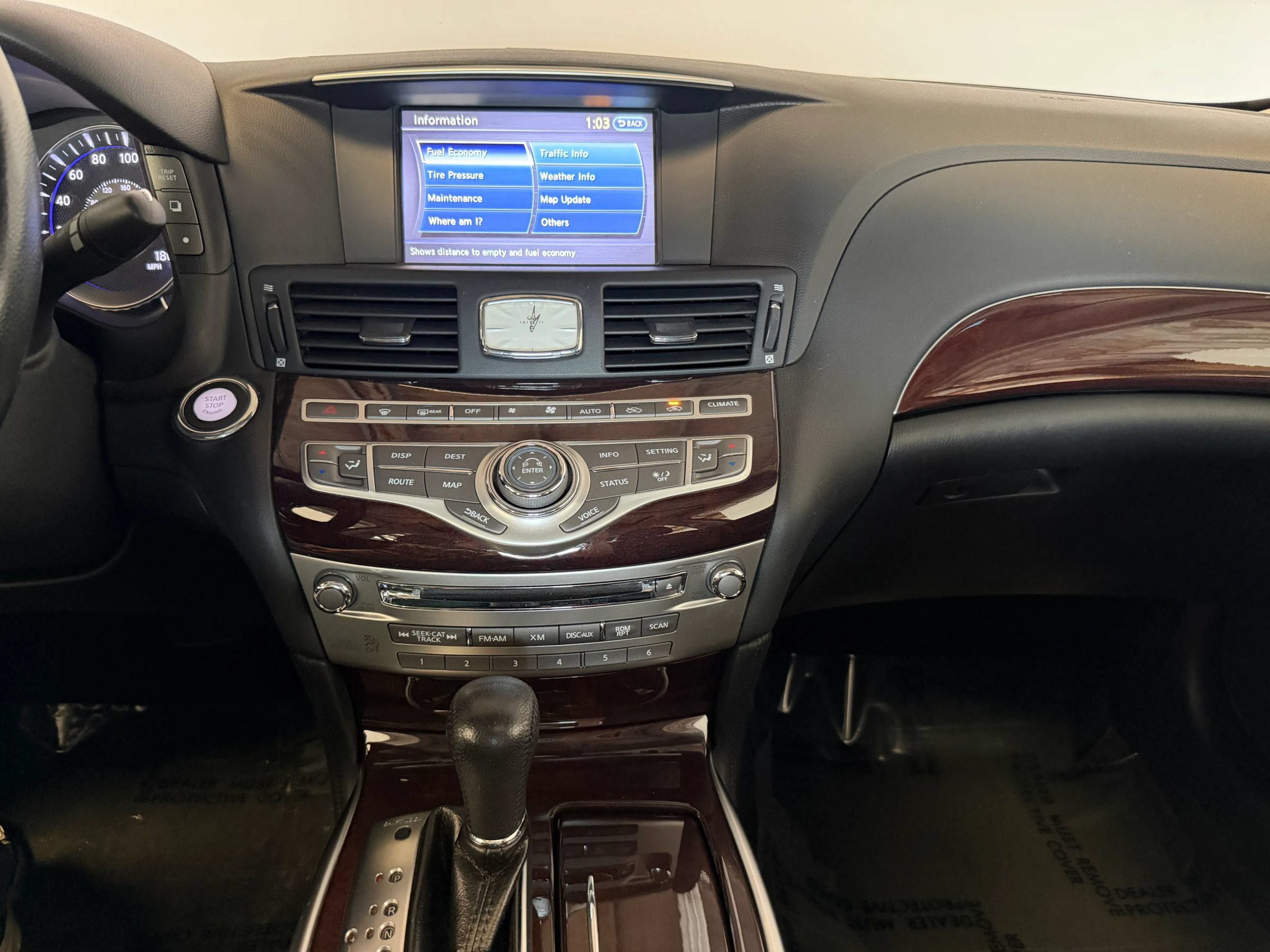 Used 2011 INFINITI M37 x w/ Premium Pkg AWD/4WD image 17