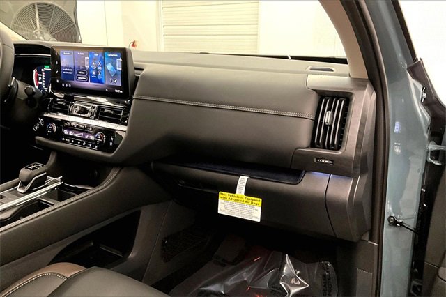 New 2026 Nissan Pathfinder Platinum image 36