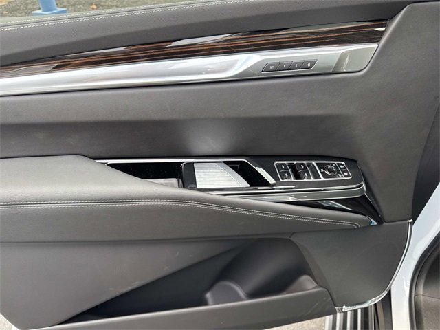 New 2026 Cadillac Escalade Luxury w/ LPO, Radiant Package image 18
