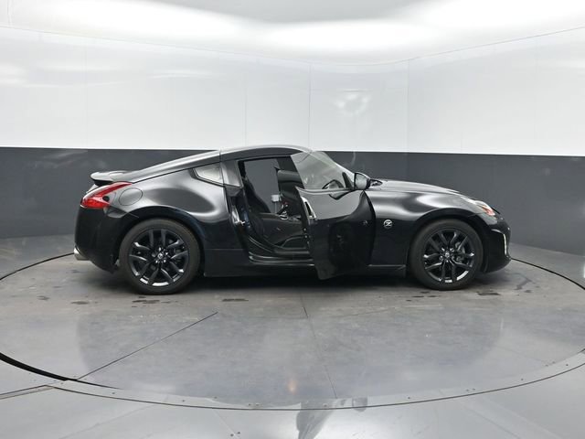 Used 2020 Nissan 370Z Touring w/ Aerodynamics Package image 29