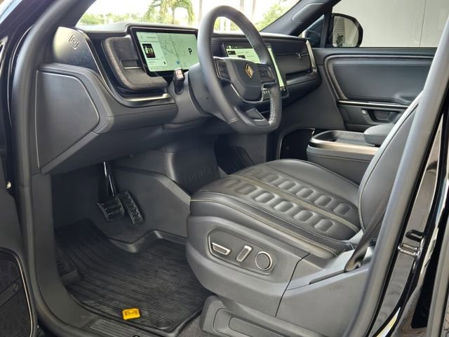 Used 2026 Rivian R1S Adventure image 13