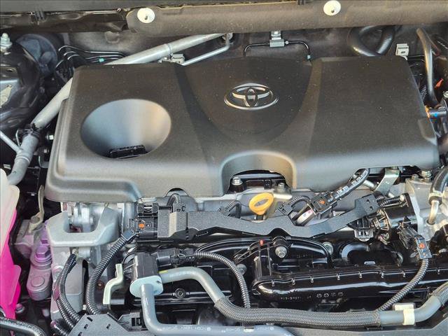 Certified 2022 Toyota RAV4 LE AWD/4WD image 21
