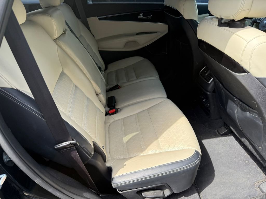 Used 2016 Kia Sorento SX w/ SXL Technology Package image 14