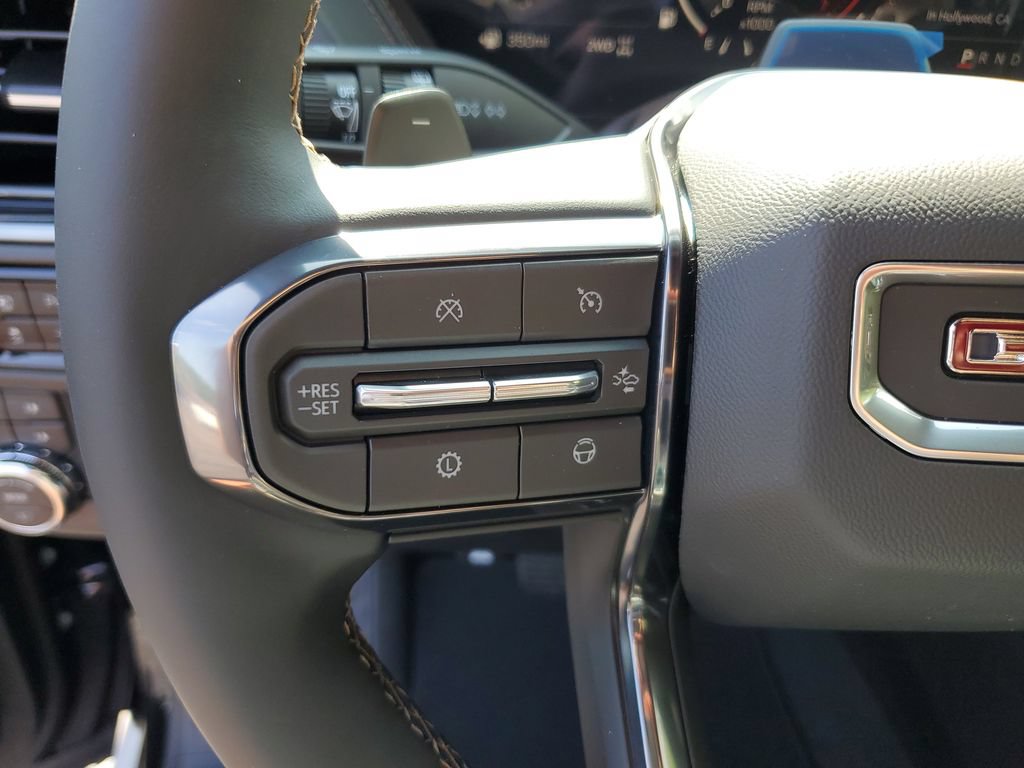 New 2026 GMC Yukon AT4 w/ AT4 Premium Plus Package AWD/4WD image 25