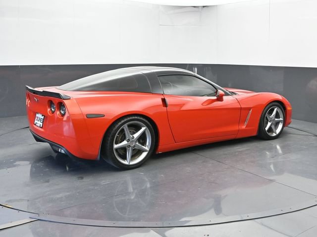 Used 2012 Chevrolet Corvette Coupe RWD image 2