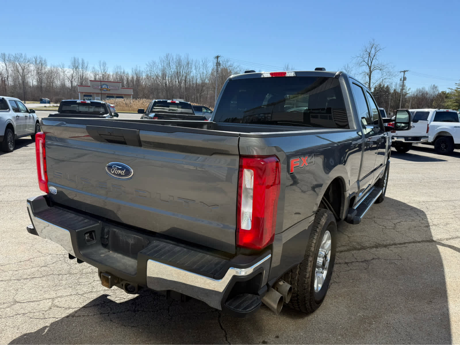 Used 2024 Ford F250 XLT w/ FX4 Off-Road Package image 7