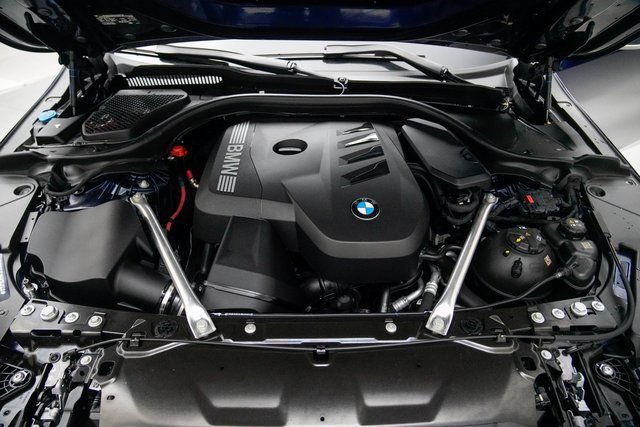 Used 2024 BMW 530i xDrive w/ Executive Package image 11