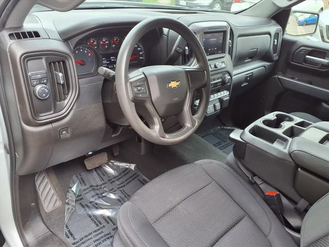 Used 2021 Chevrolet Silverado 1500 Custom image 4