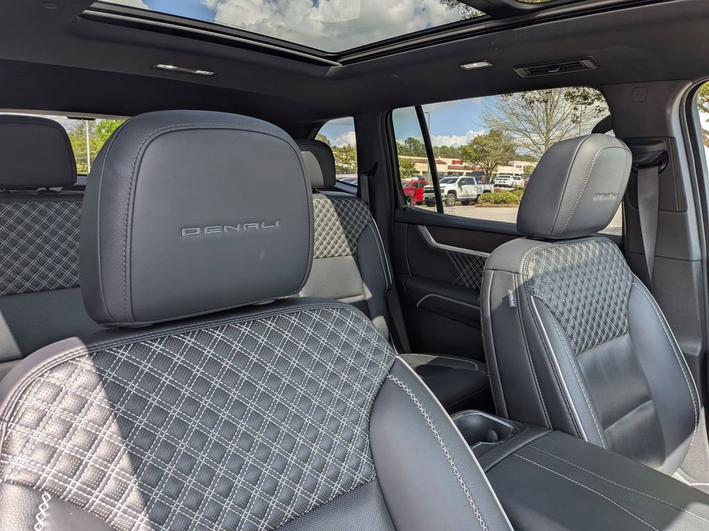Used 2024 GMC Acadia Denali w/ Super Cruise Package image 20