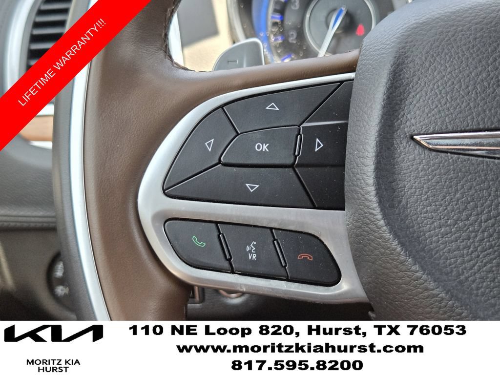 Used 2018 Chrysler 300 C w/ Sun, Sound & Nav Package RWD image 26