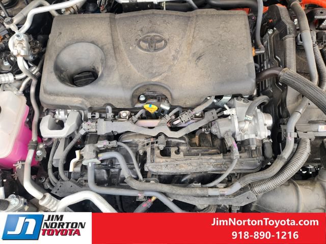 Used 2024 Toyota RAV4 XSE AWD/4WD image 31