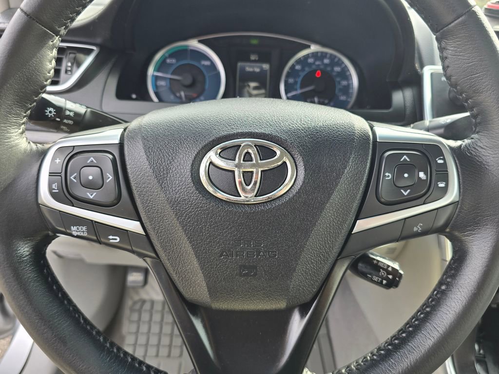Used 2015 Toyota Camry XLE FWD image 24