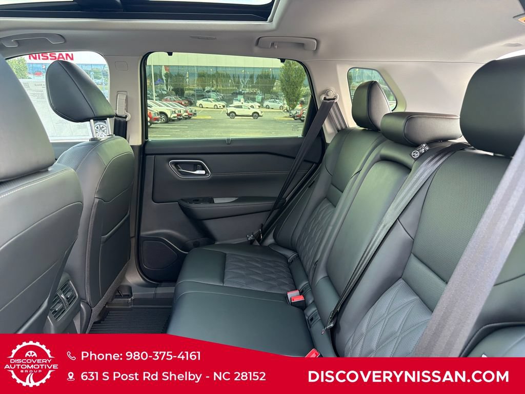 New 2026 Nissan Rogue Platinum AWD/4WD image 32