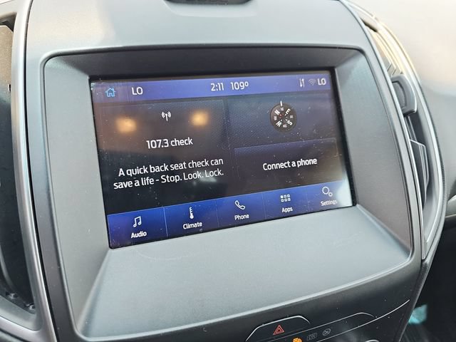 Used 2020 Ford Edge SE FWD image 25
