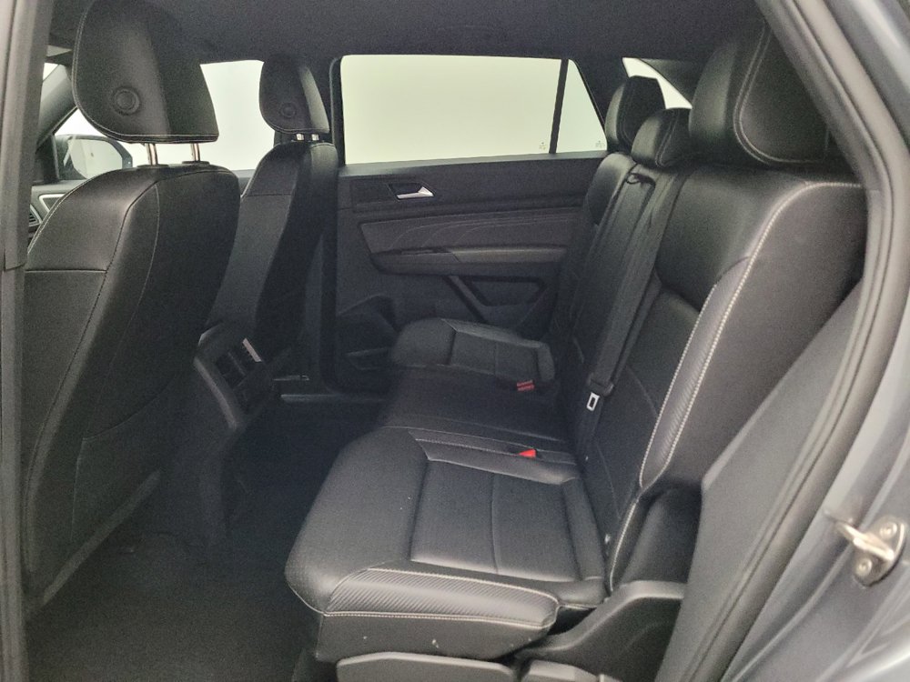 Used 2023 Volkswagen Atlas Cross Sport SE FWD image 18