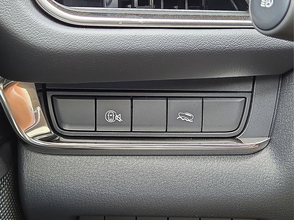 New 2025 MAZDA CX-30 AWD 2.5 S w/ Preferred Package image 31