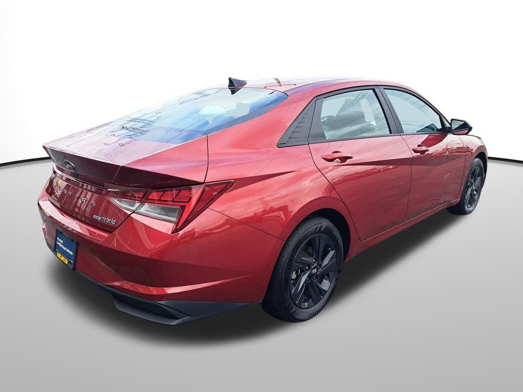 Used 2023 Hyundai Elantra Blue image 6