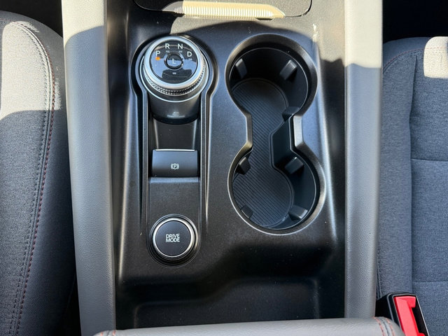 Used 2025 Ford Explorer Active image 29