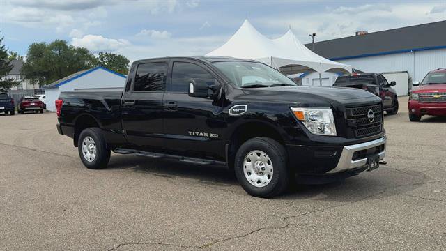 Used 2023 Nissan Titan SV AWD/4WD image 2