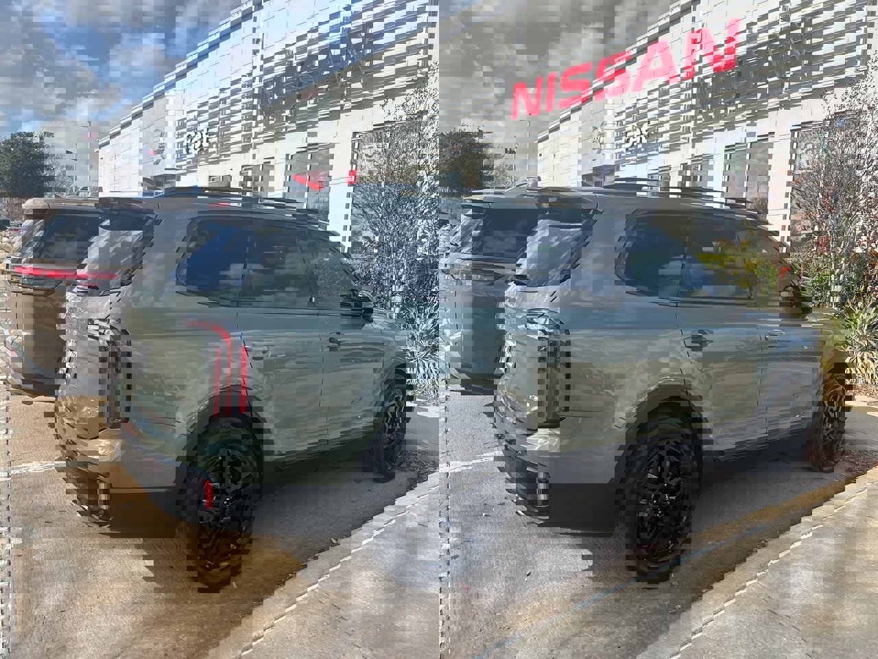 Used 2024 Kia Telluride SX X-Line image 3