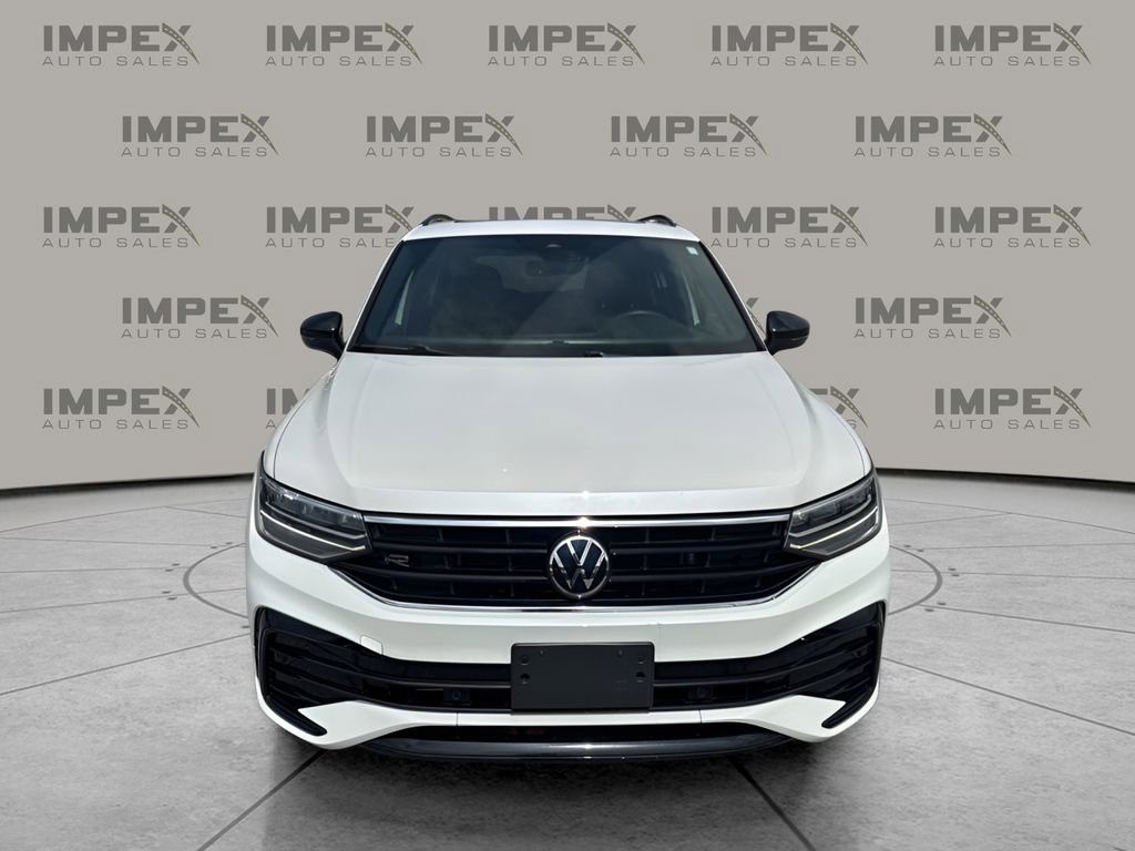 Used 2022 Volkswagen Tiguan SE R-Line FWD image 8