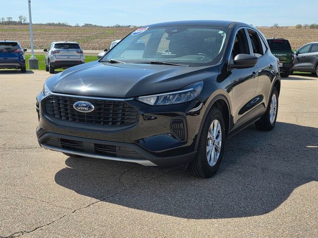 Used 2023 Ford Escape Active image 6