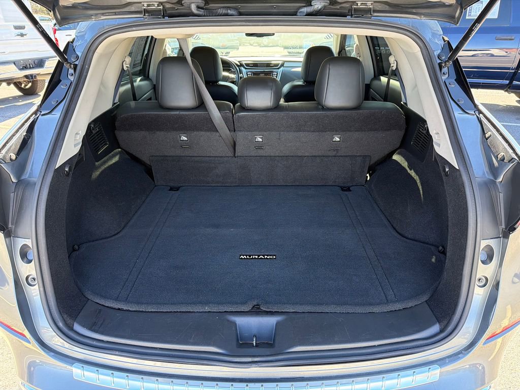 Used 2022 Nissan Murano SV image 18