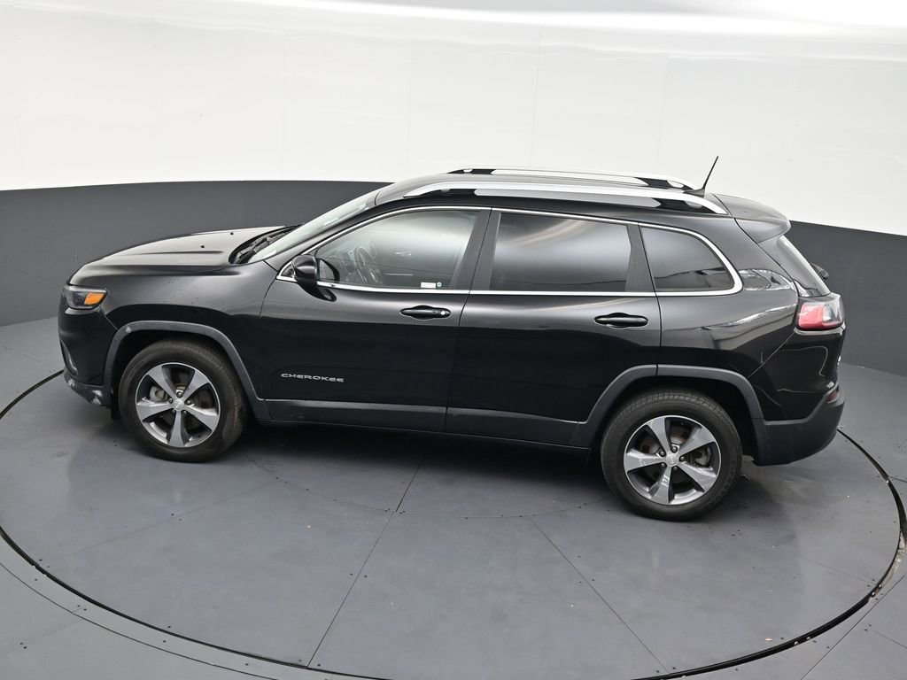 Used 2019 Jeep Cherokee Limited w/ Luxury Group image 14