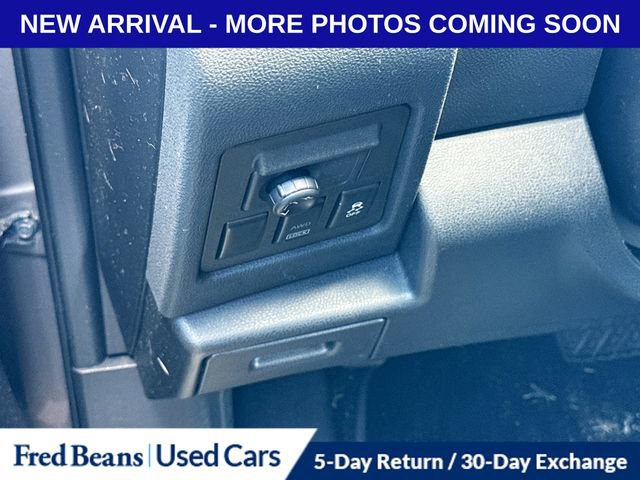 Used 2015 Nissan Rogue S w/ Convenience Package AWD/4WD image 8