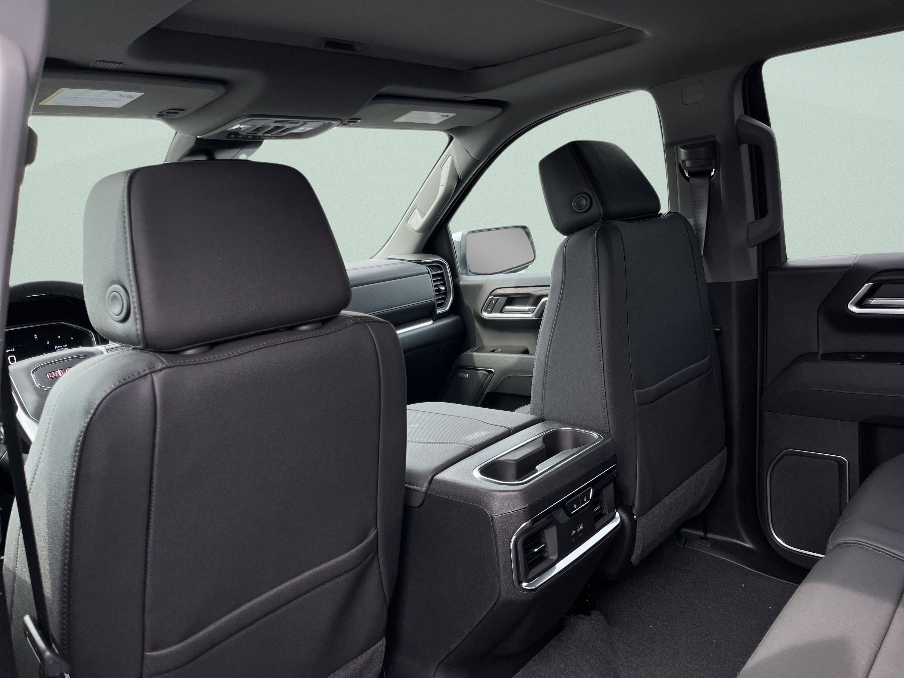 New 2026 GMC Sierra 1500 SLT w/ SLT Premium Package image 15