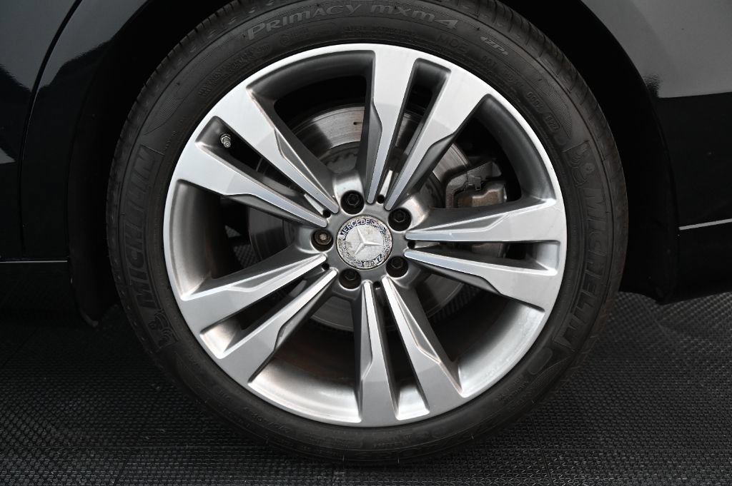 Used 2016 Mercedes-Benz S 550 Sedan image 48