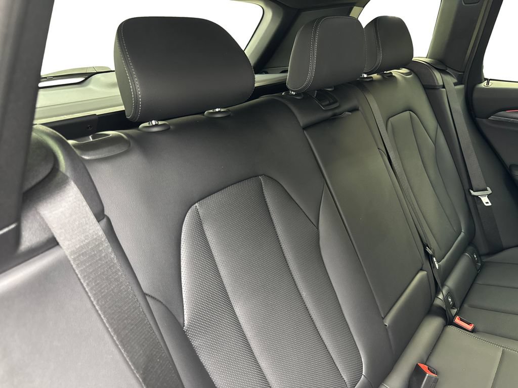 Used 2024 BMW X3 xDrive30i AWD/4WD image 40