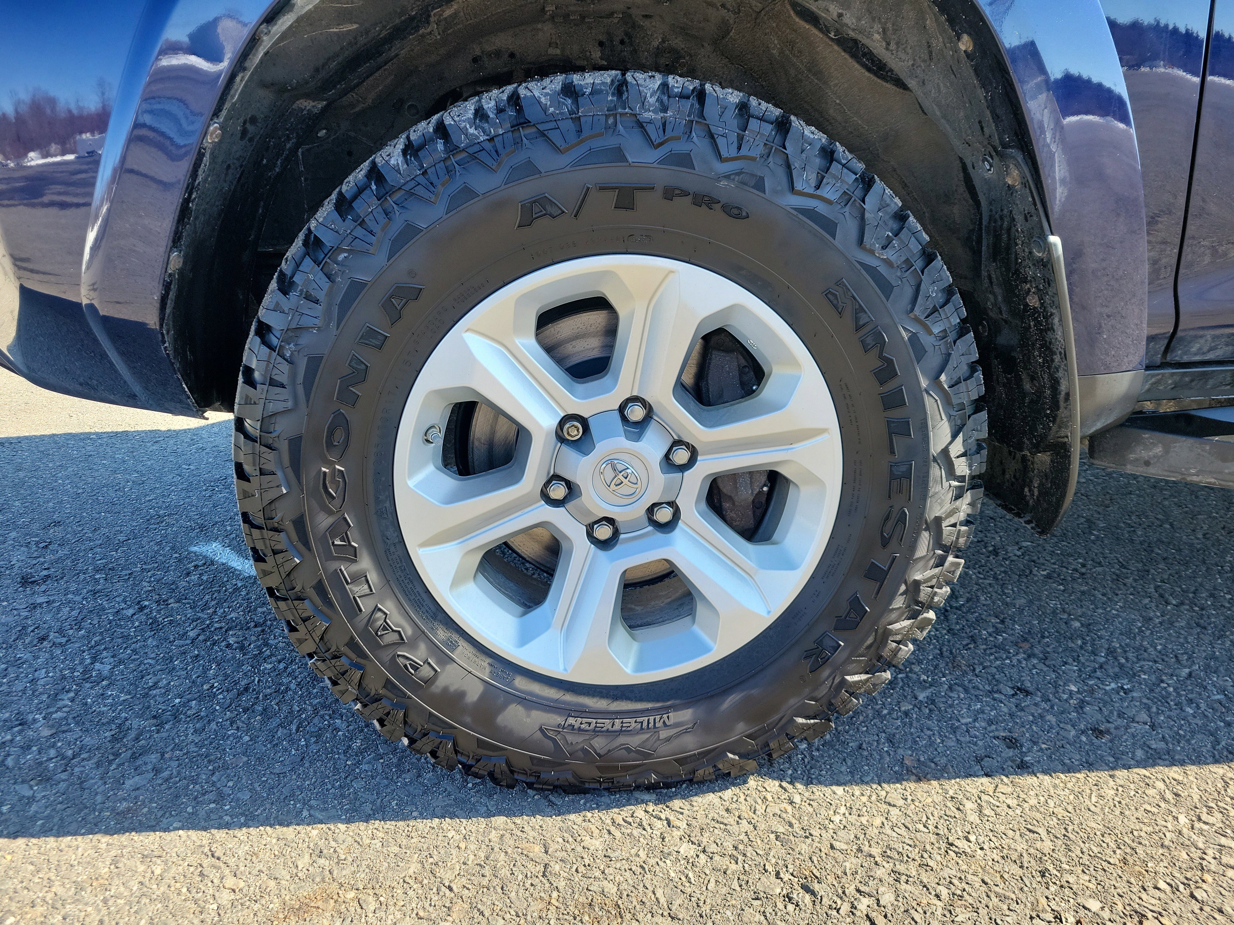 Used 2021 Toyota 4Runner SR5 Premium AWD/4WD image 12