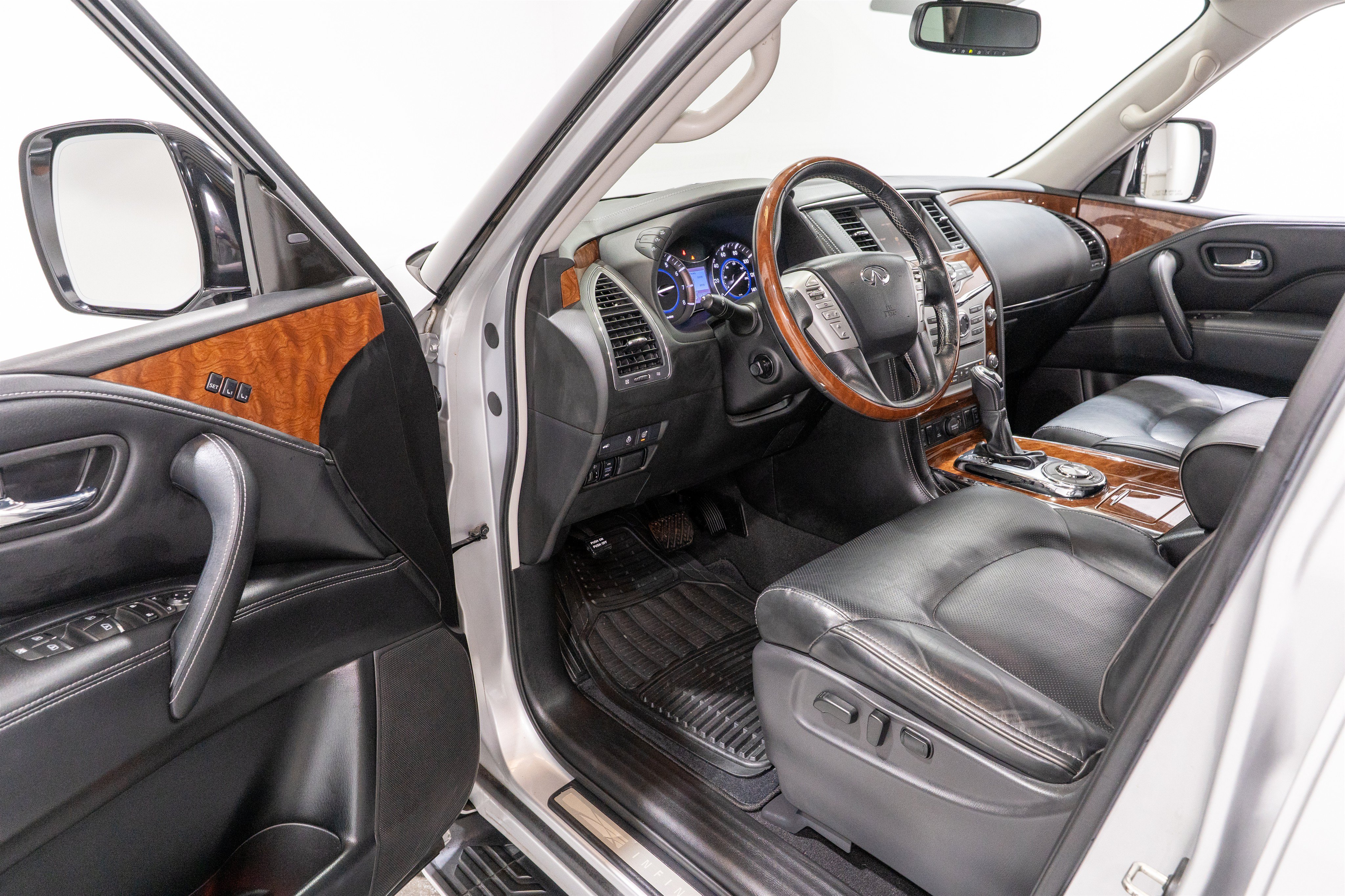 Used 2019 INFINITI QX80 Luxe w/ Proassist Package RWD image 12