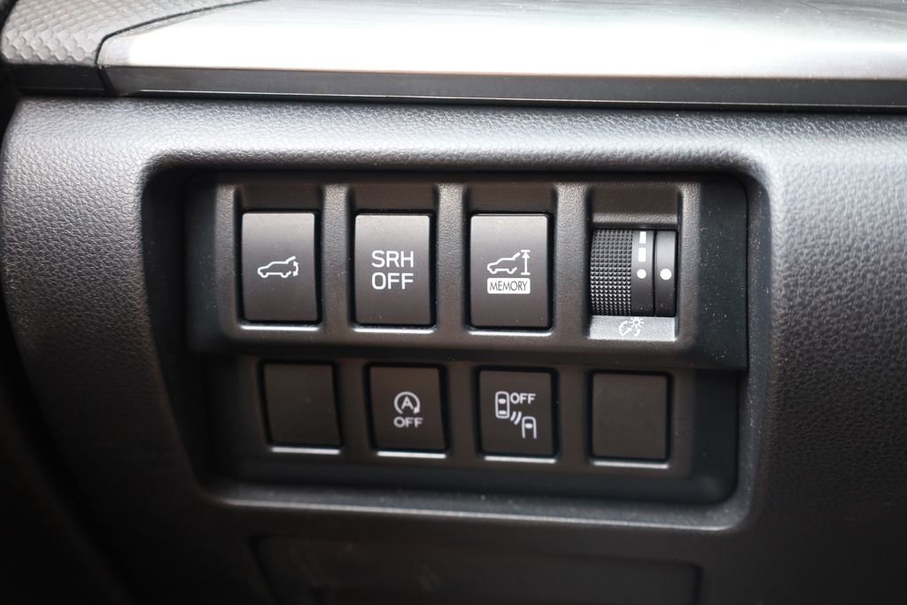 Used 2022 Subaru Forester Premium AWD/4WD image 19