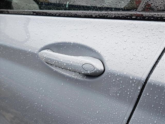 Used 2025 BMW X4 xDrive30i w/ Premium Package image 8