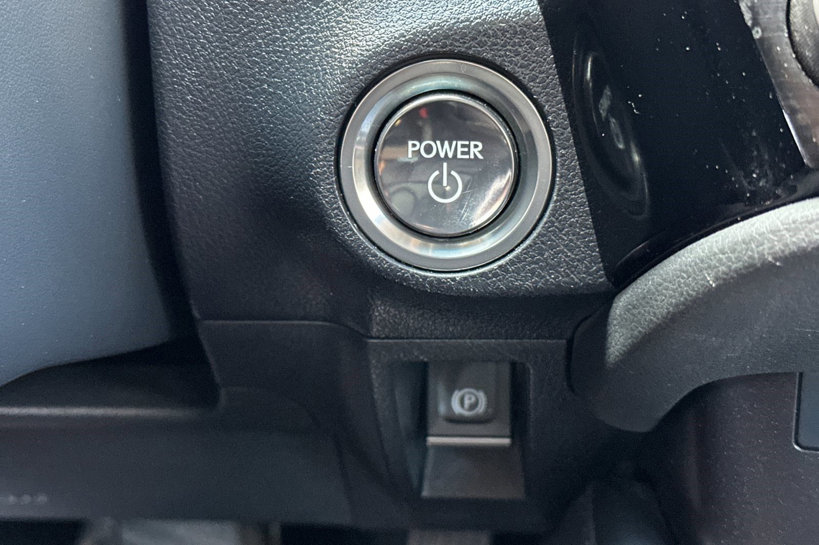 Used 2025 Lexus ES 300h w/ Premium Package image 33