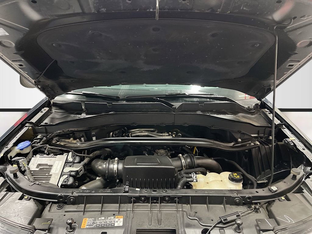 Used 2022 Ford Explorer Platinum w/ Equipment Group 601A image 32