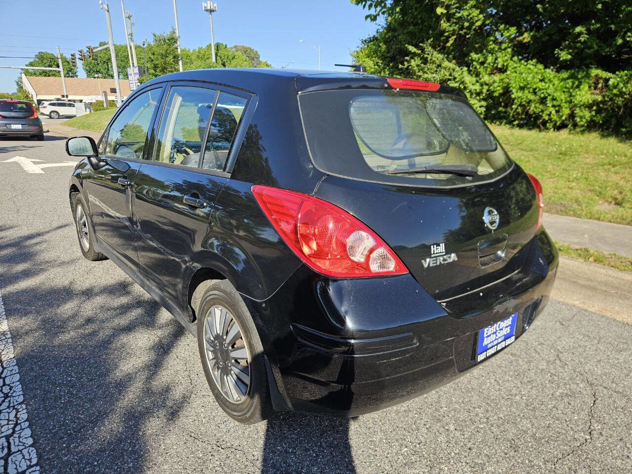 Used 2009 Nissan Versa 1.8 S w/ PWR Pkg FWD image 4